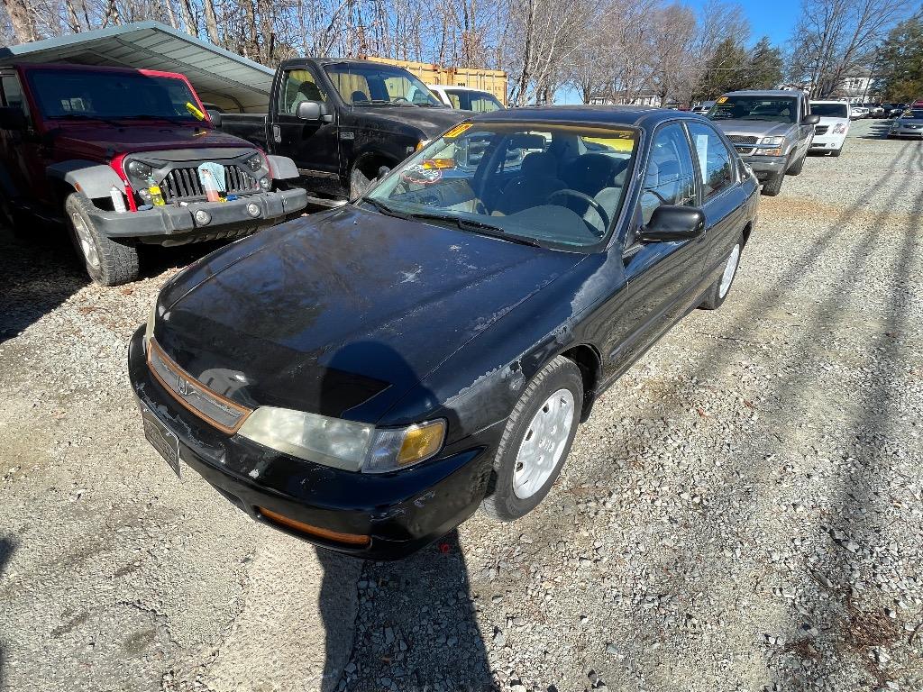 1997 Honda Accord LX's photo